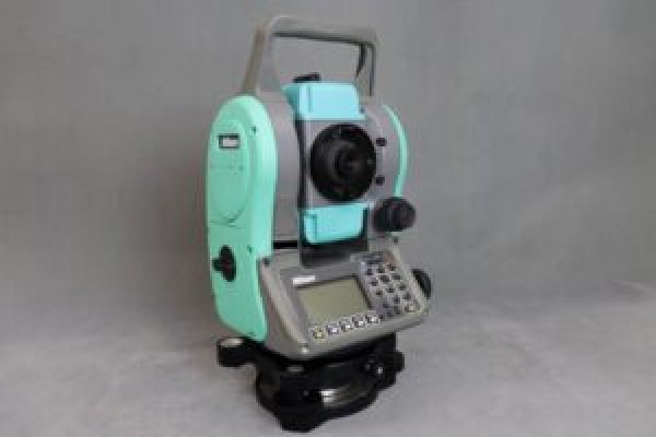 画像2: 【校正済み中古機】【即納可】　Nikon　ニコン　トータルステーション　Nivo 5.SC　ノンプリズム (2)