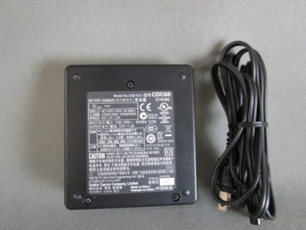 画像2: 【整備済み中古品】【即納可】　TOPCON　トプコン　 SOKKIA　ソキア　充電器　CDC68A（CDC68）　純正品 (2)