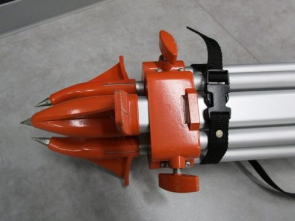 画像3: 【中古品】【即納可】　ペンタックス　三脚　TC-70　平面　35mm　美品　純正品 (3)