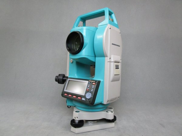画像2: 【校正済み中古機】【即納可】　SOKKIA　ソキア　トータルステーション　SET330RS　美品 (2)