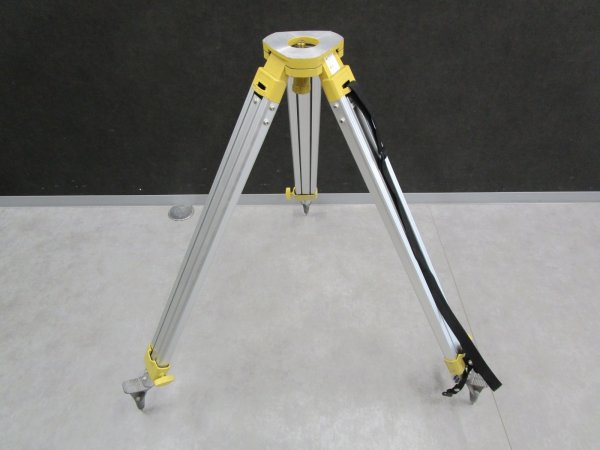 画像1: 【中古品】【即納可】　三脚　平面　 5/8インチ (1)