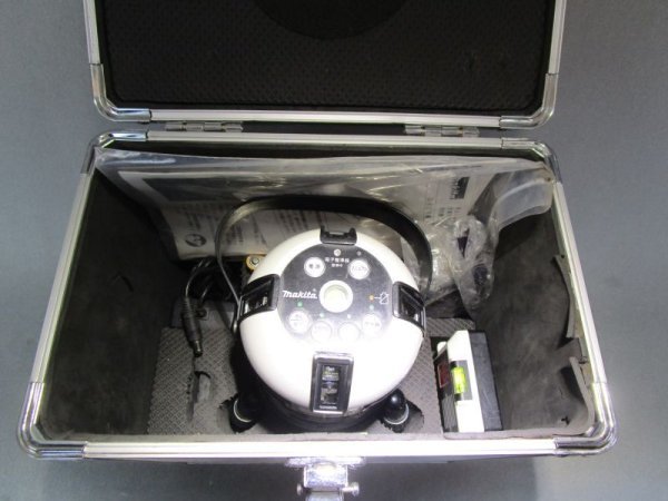 画像6: 【整備済み中古機】【即納可】　Makita　マキタ　墨出器　SK501P　受光器付属 (6)